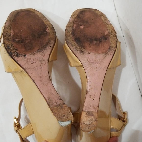 PRADA Patent Wedges 7.5 - Picture 5 of 8
